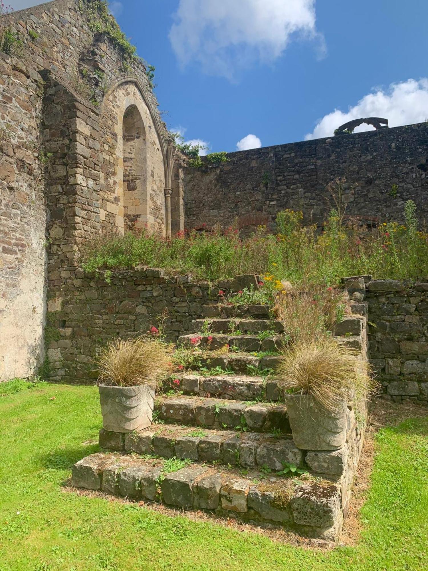 Abbaye De Blanchelande Panzió Neufmesnil Kültér fotó